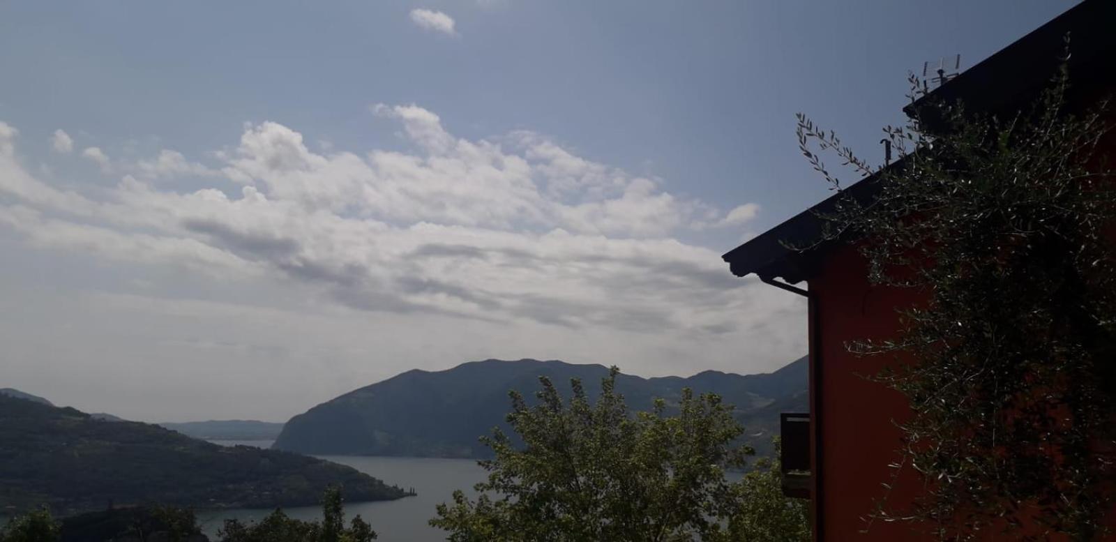 Agriturismo Cascina Lert Мароне Экстерьер фото